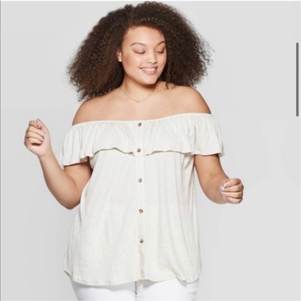 Universal Thread tan off-the-shoulder top